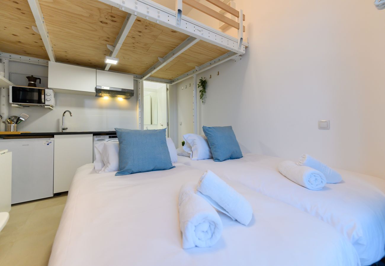 Apartment in Madrid - M (RBL180) Acogedor dúplex en Salamanca