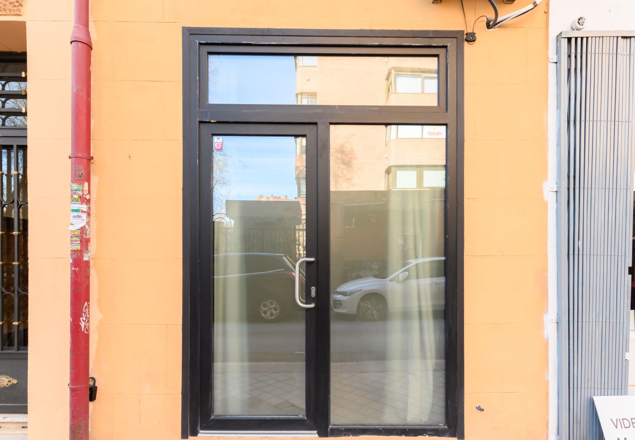 Apartment in Madrid - M (RBL180) Acogedor dúplex en Salamanca