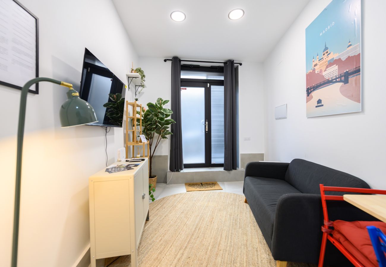 Apartment in Madrid - M (ROB20E) Acogedor piso en Puente de Vallecas