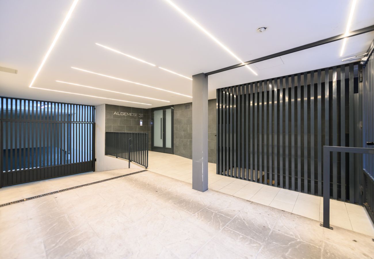 Apartment in Madrid - M (ALG310B) Amplio y moderno Loft con terraza priv