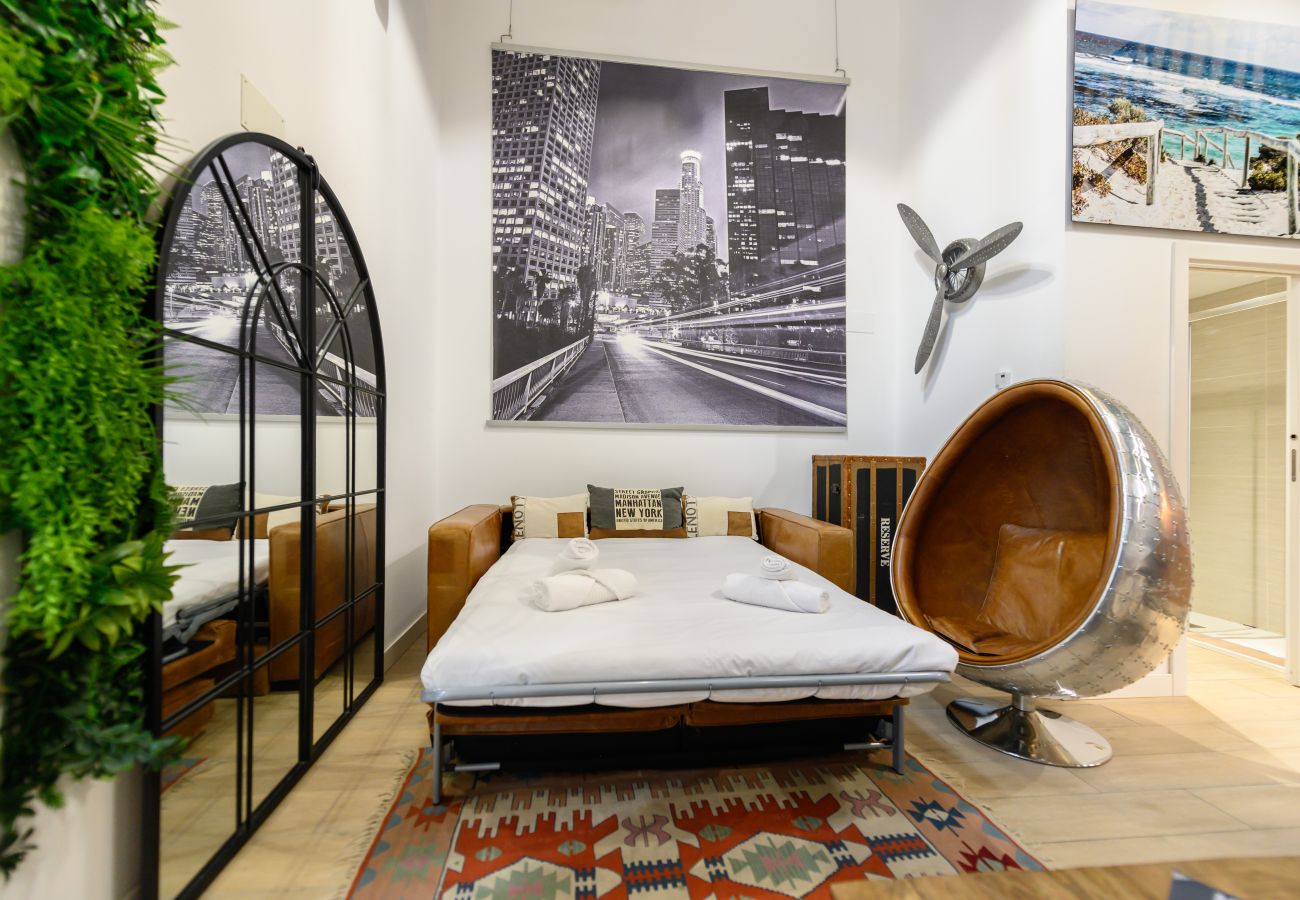 Apartment in Madrid - M (ALG310B) Amplio y moderno Loft con terraza priv