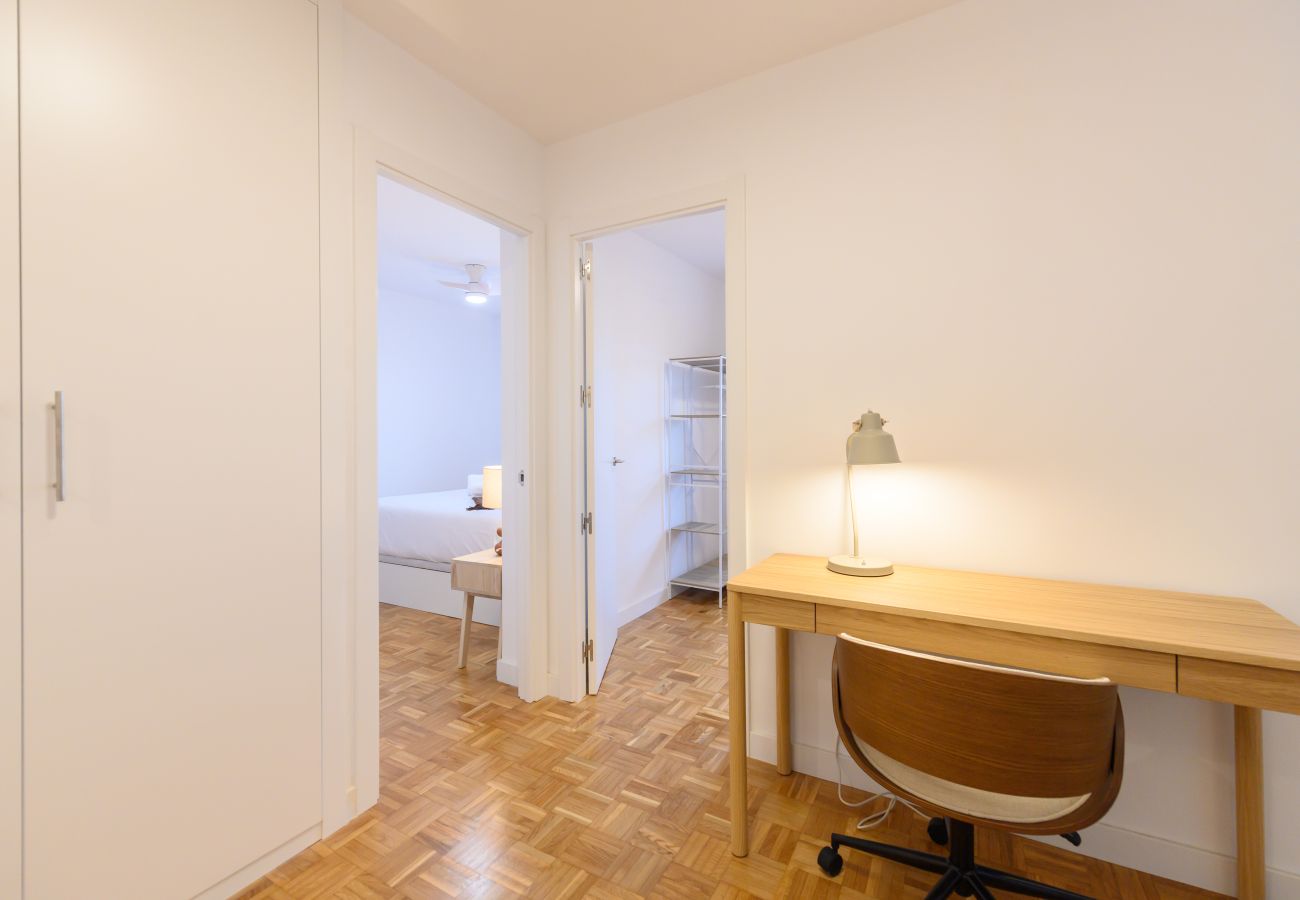 Apartment in Madrid - M (MOS34D7E) Amplio y elegante piso de dos dormito