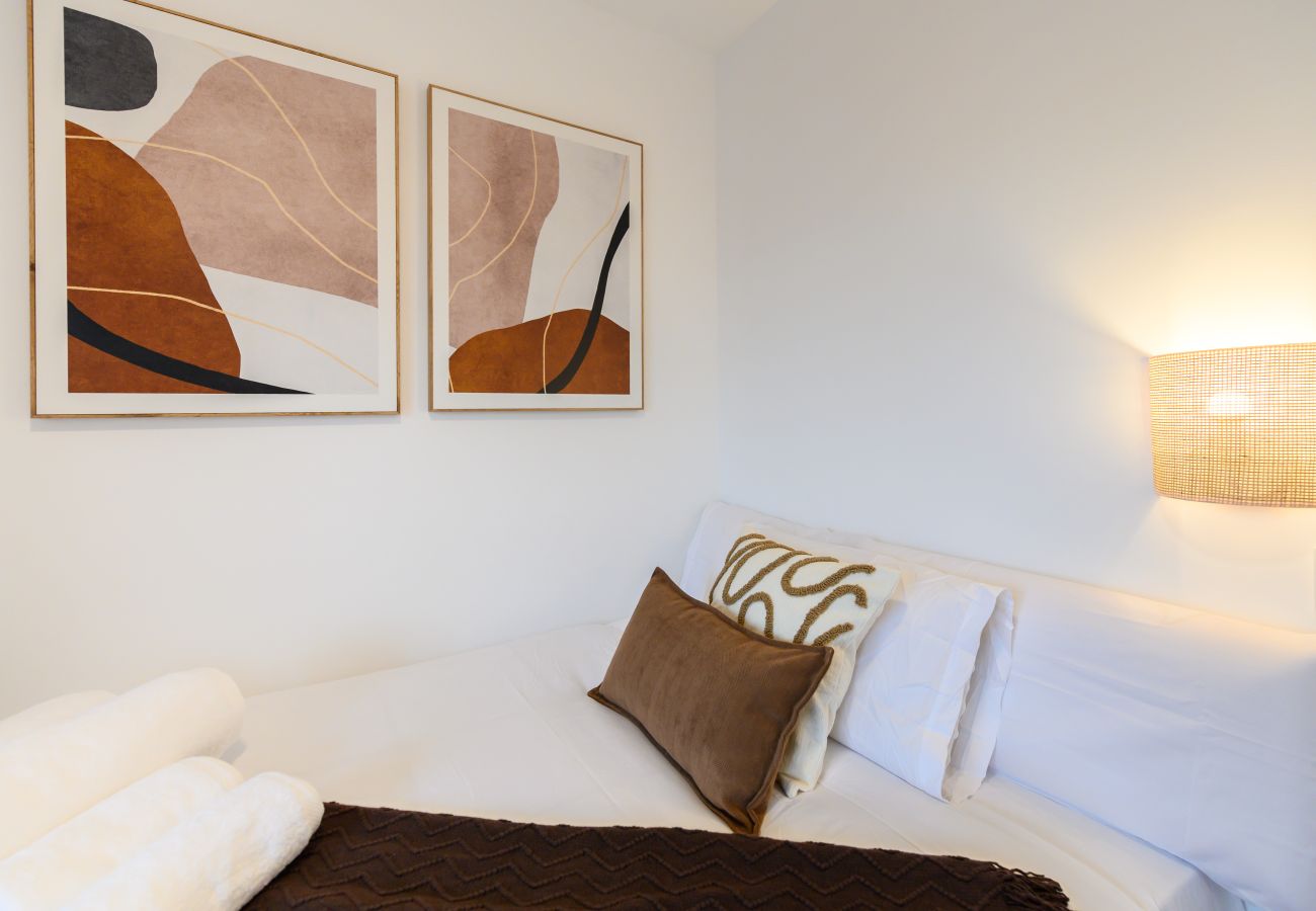 Apartment in Madrid - M (MOS34D7E) Amplio y elegante piso de dos dormito