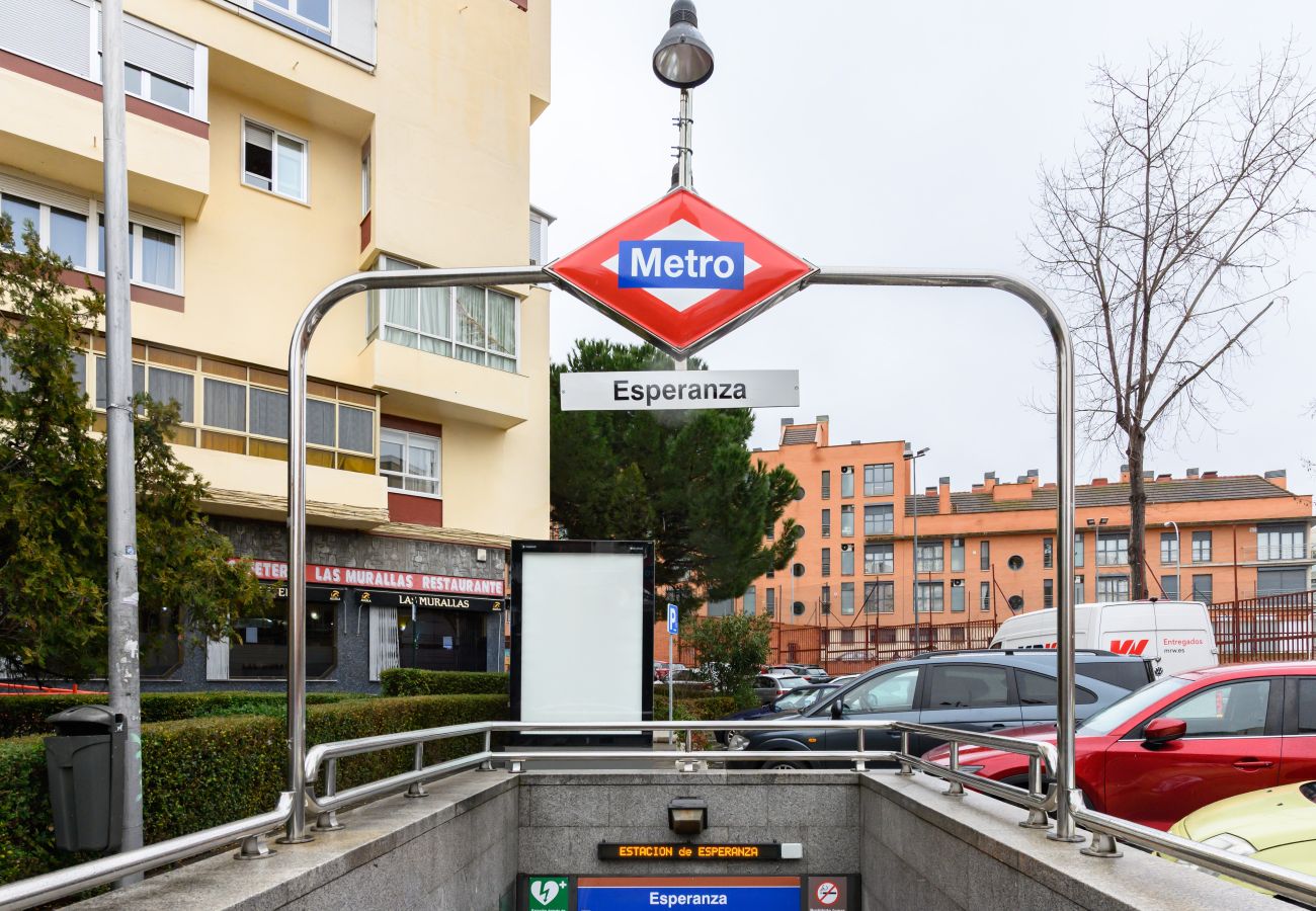 Apartment in Madrid - M (MOS34D7E) Amplio y elegante piso de dos dormito