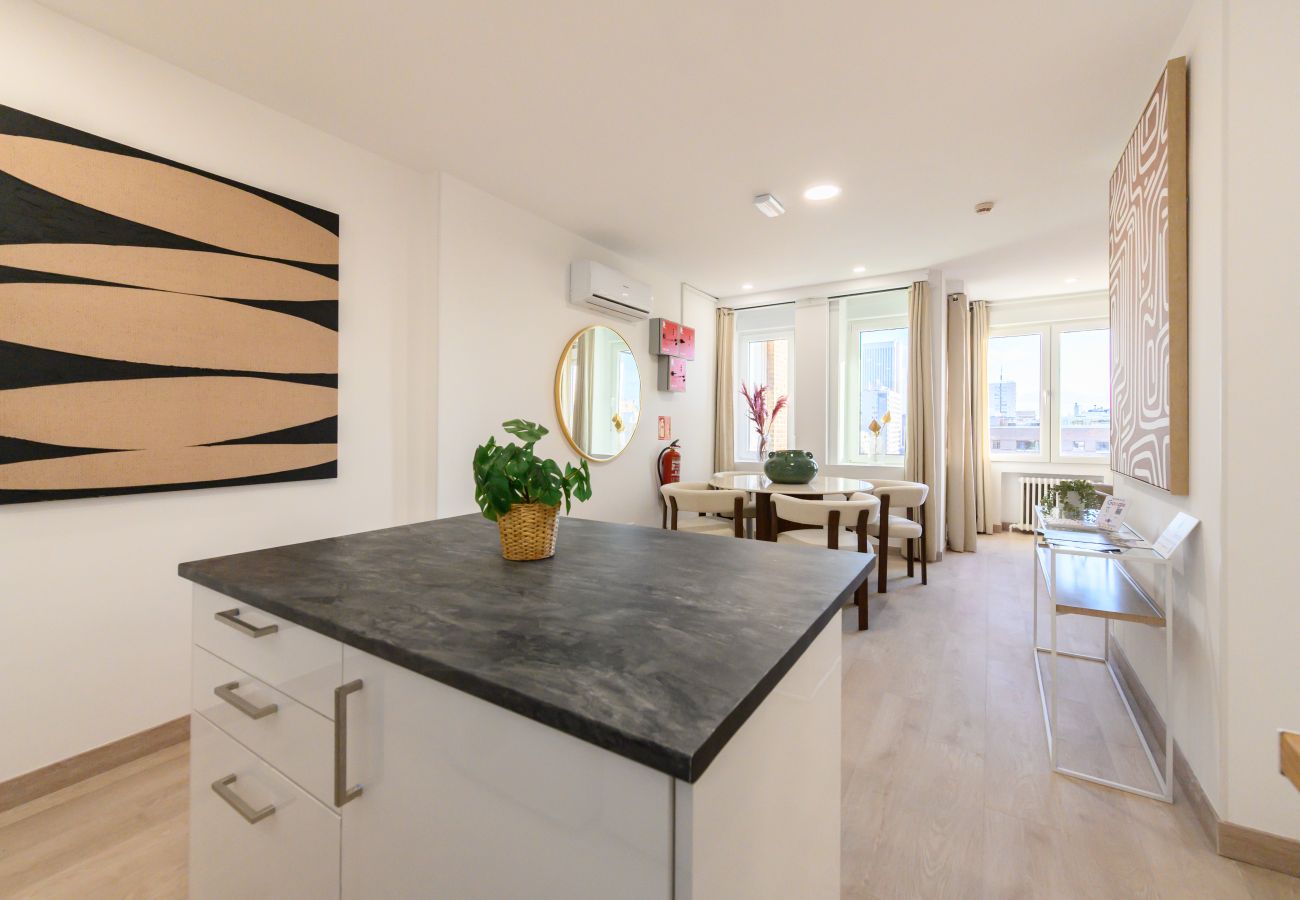 Apartment in Madrid - M (ABR1710B) Amplio piso de Lujo 2 dormitorios