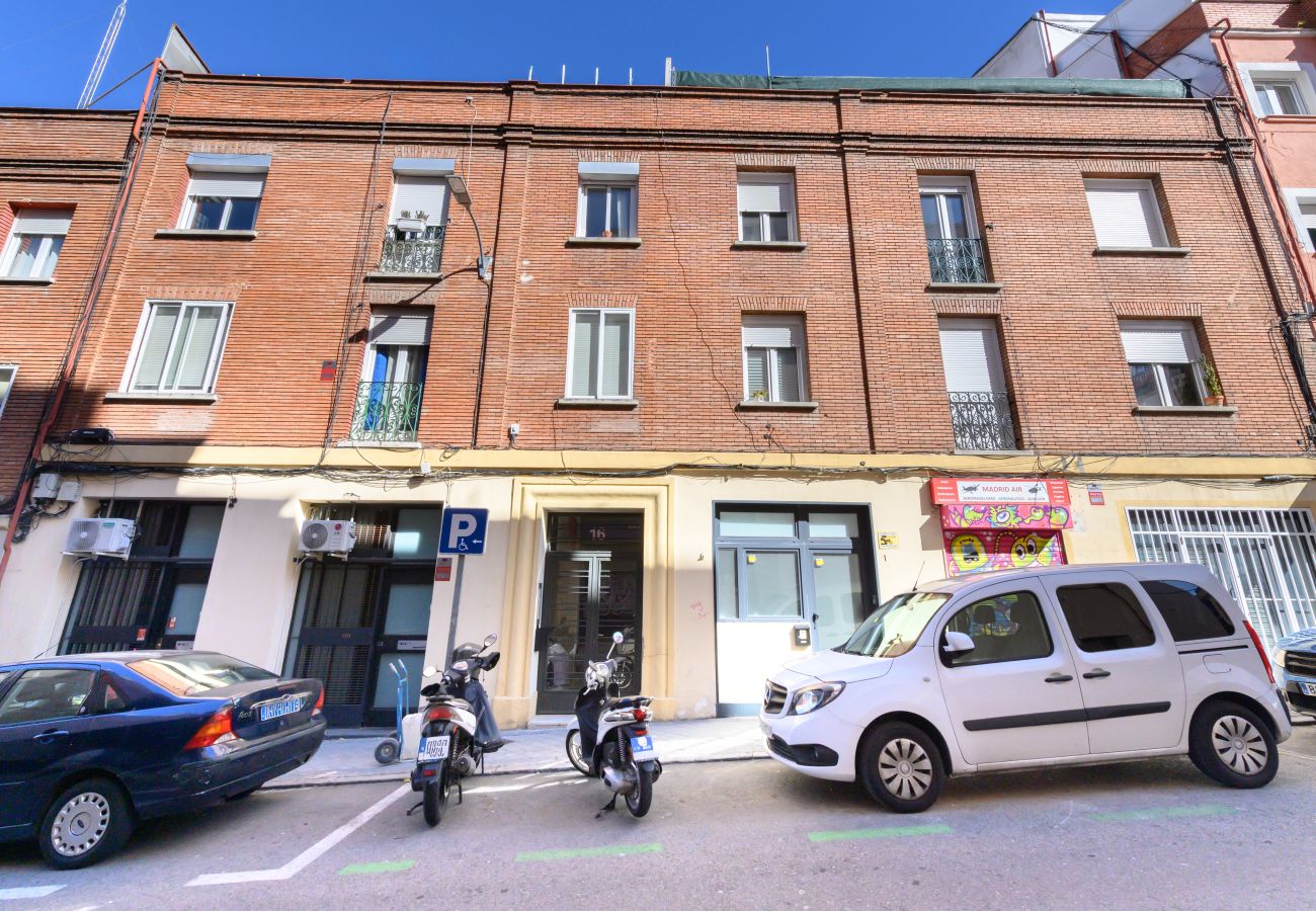 Apartment in Madrid - M (FOV160IIA) Piso de 1 dormitorio en Chamartín