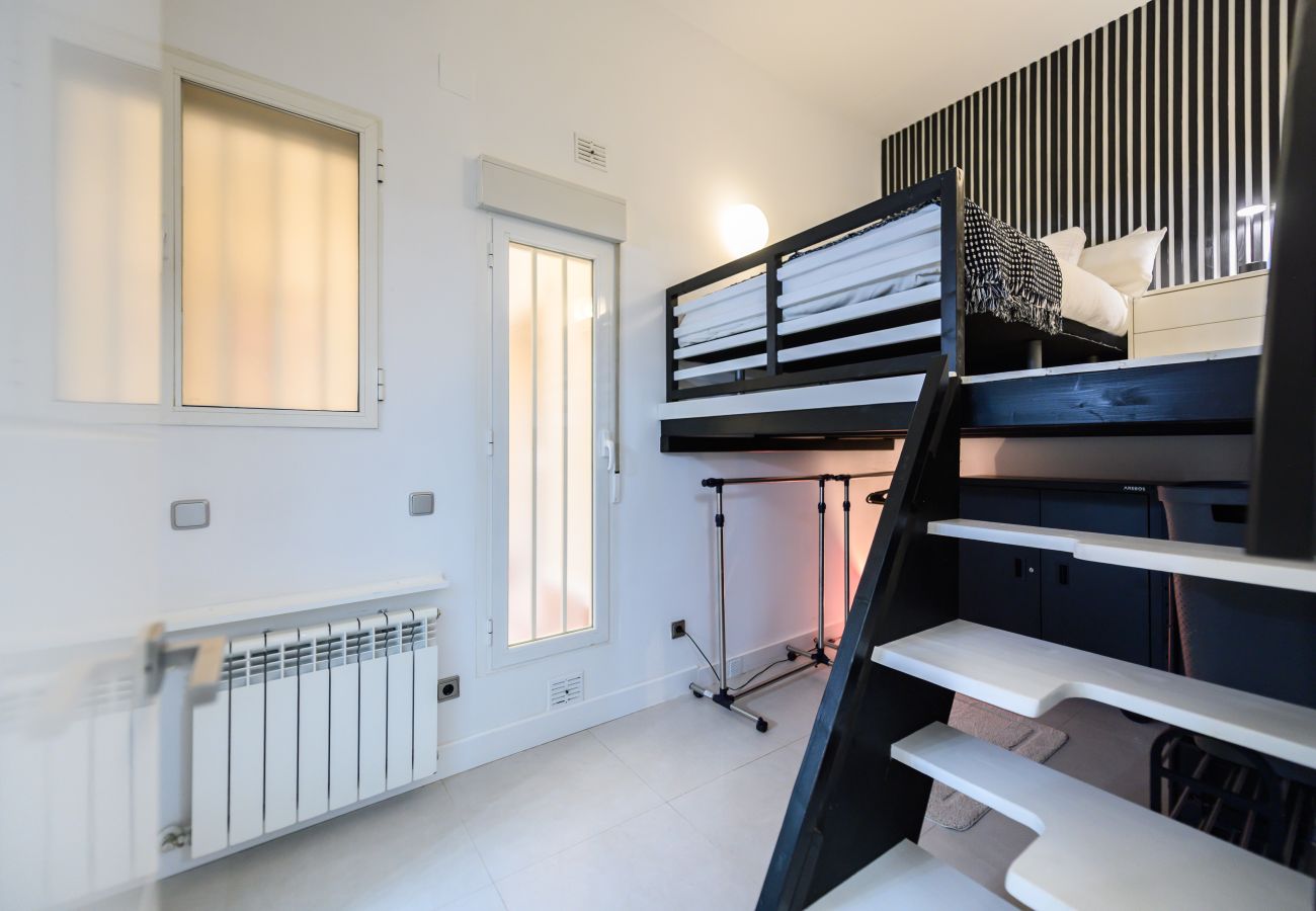 Apartment in Madrid - M (SIL6BI) Moderno piso 1 dormitorio - Centro de M