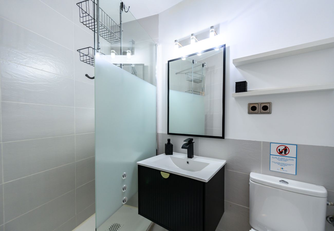 Apartment in Madrid - M (SIL6BI) Moderno piso 1 dormitorio - Centro de M