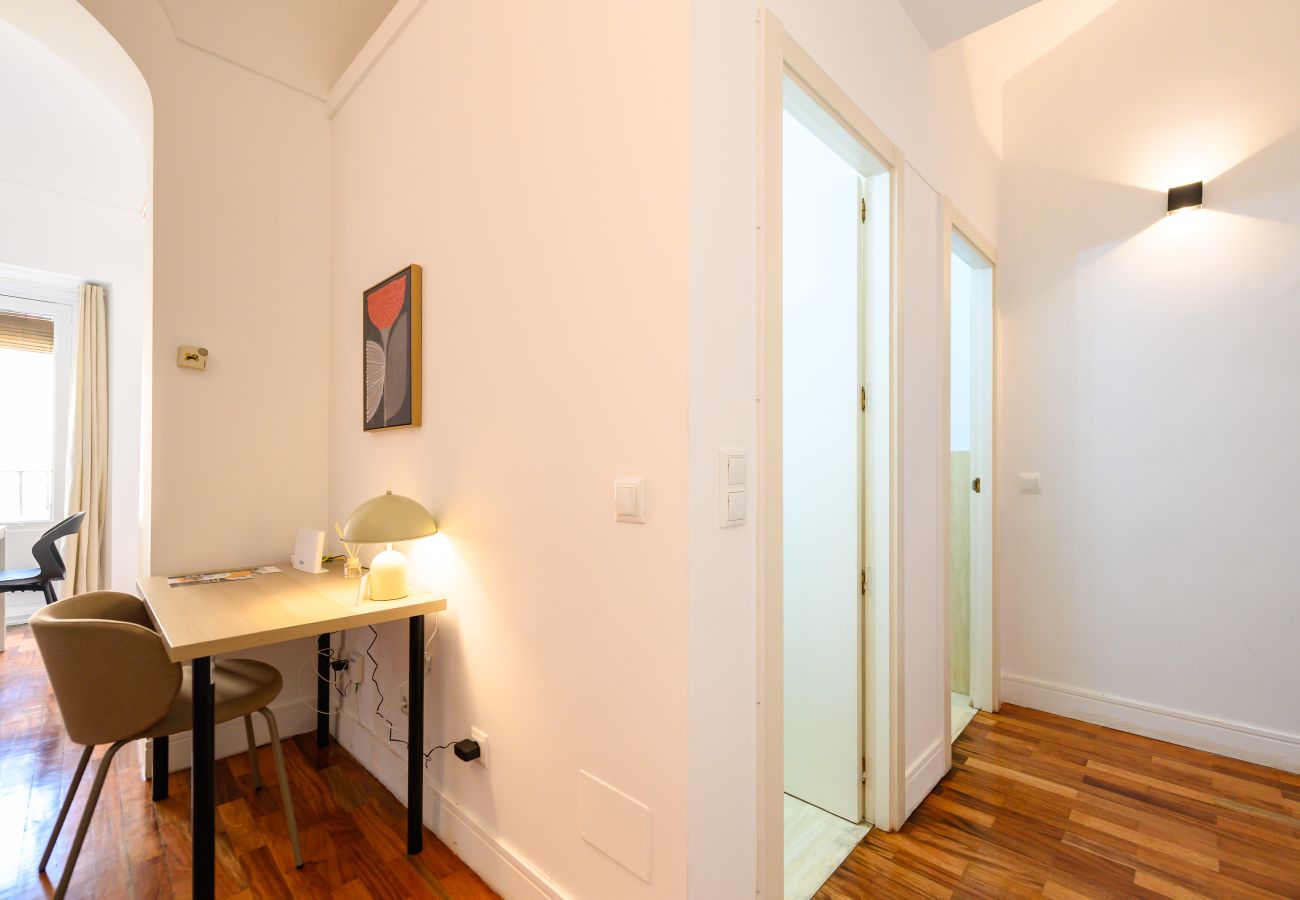 Apartment in Madrid - M (TOL241) Espectacular Piso en la Plaza Mayor
