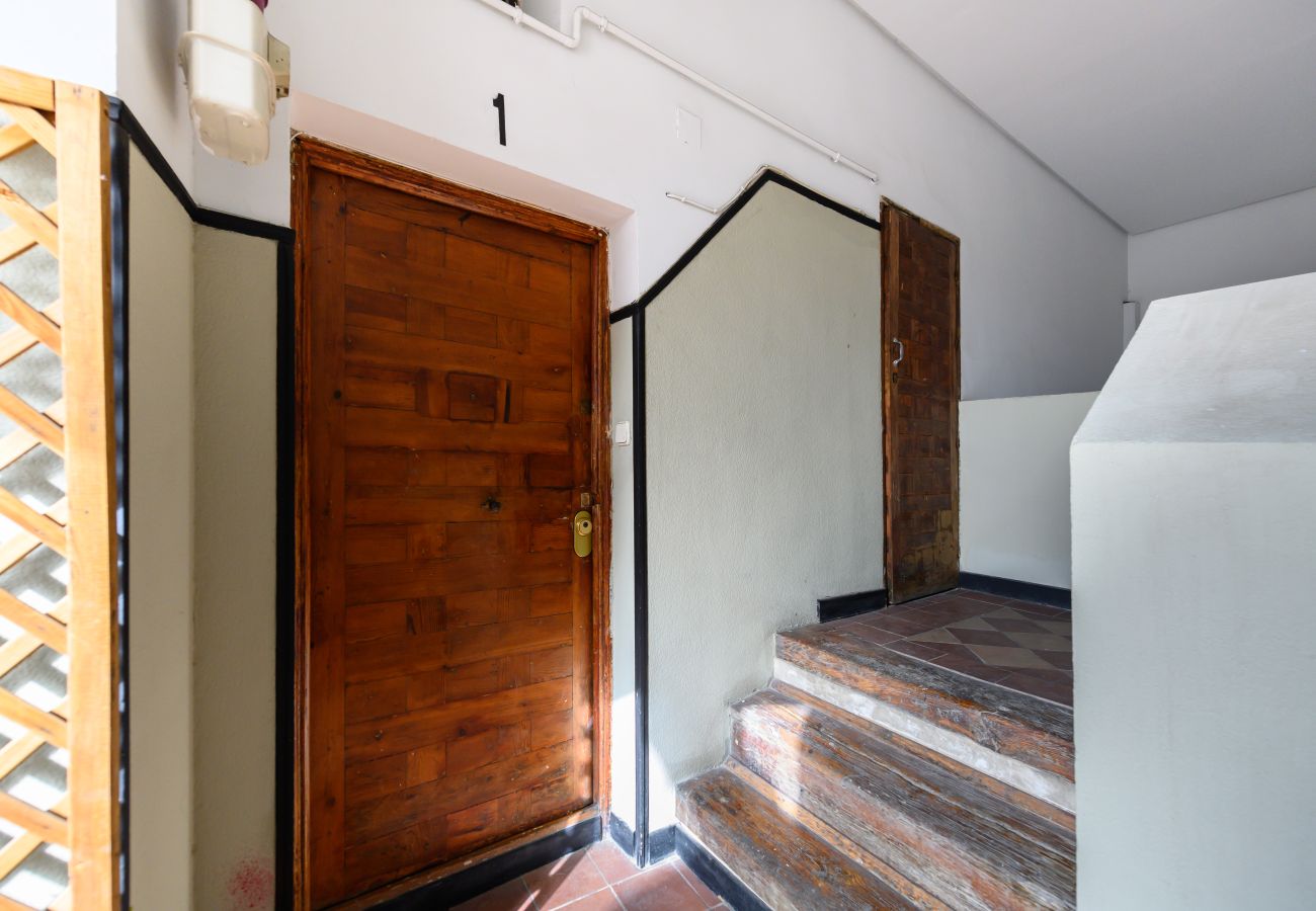 Apartment in Madrid - M (TOL241) Espectacular Piso en la Plaza Mayor