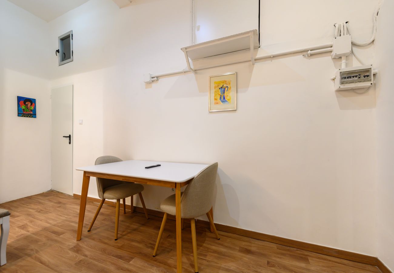 Apartment in Madrid - M (CAST90I) Dúplex en el Centro de Madrid