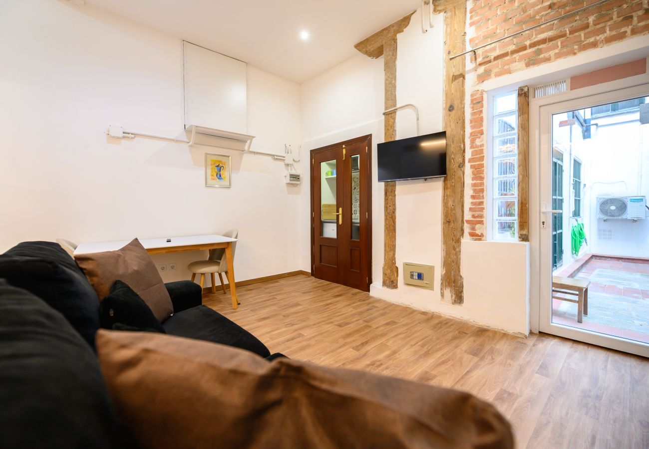 Apartment in Madrid - M (CAST90I) Dúplex en el Centro de Madrid