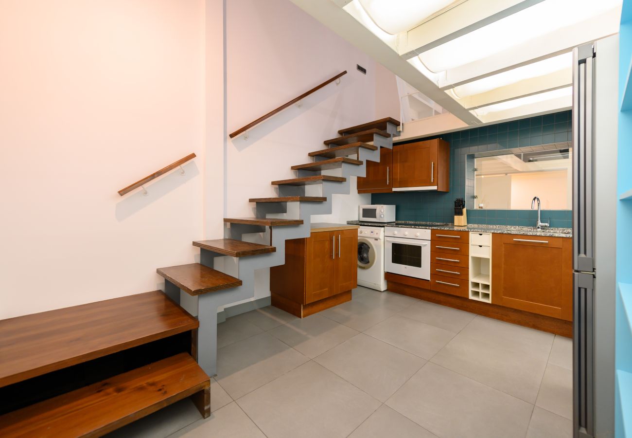 Apartment in Madrid - M (ESA121ID) Amplio Dúplex en el centro de Madrid