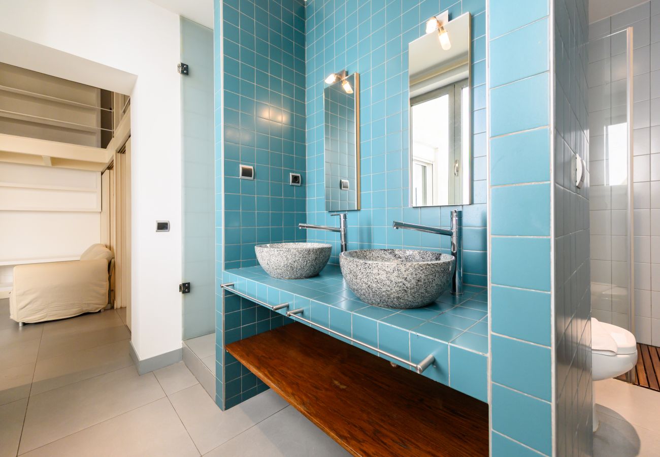 Apartment in Madrid - M (ESA121ID) Amplio Dúplex en el centro de Madrid