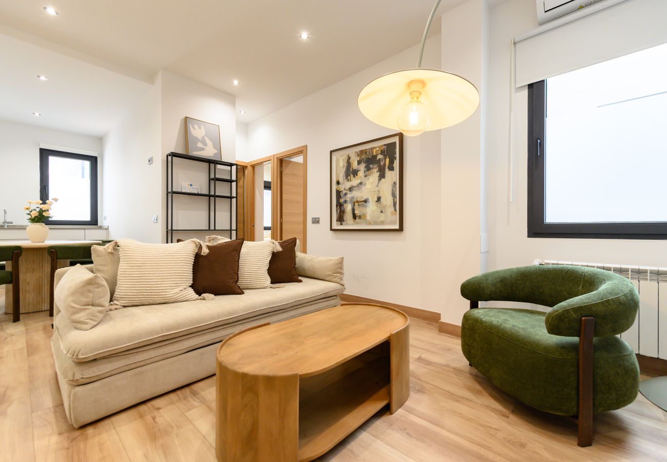 Apartment in Madrid - M (DDS1014) Piso de 2 dormitorios en Goya, Barrio