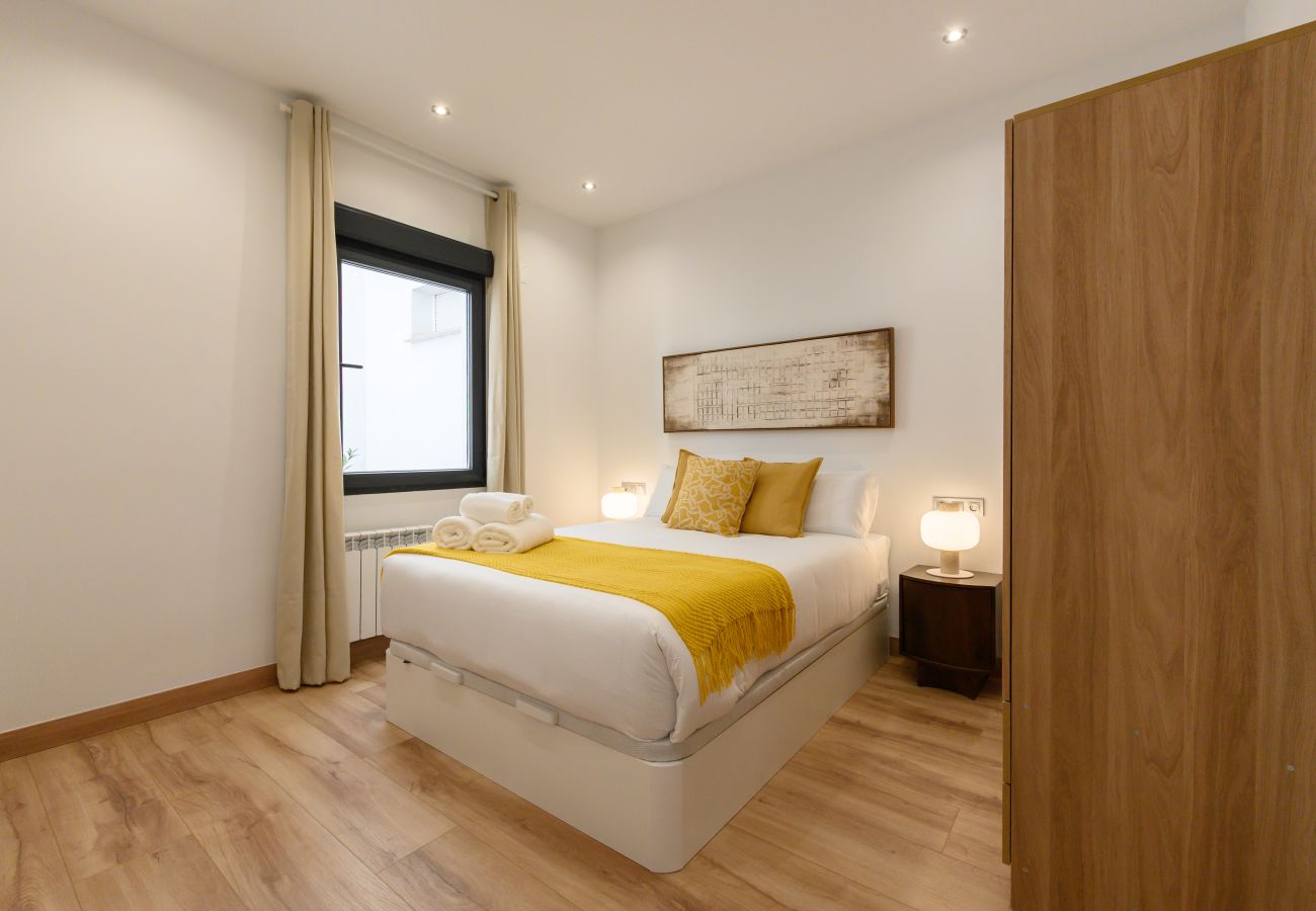 Apartment in Madrid - M (DDS1014) Piso de 2 dormitorios en Goya, Barrio