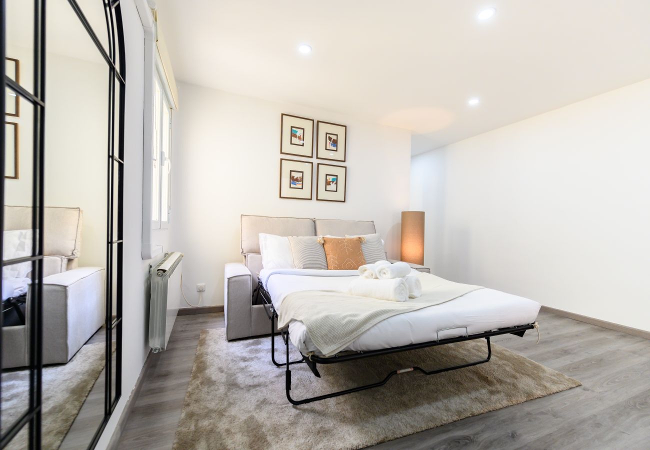 Apartment in Madrid - M (MAL91I) Amplio Piso 2 dormitorios en Chamartín