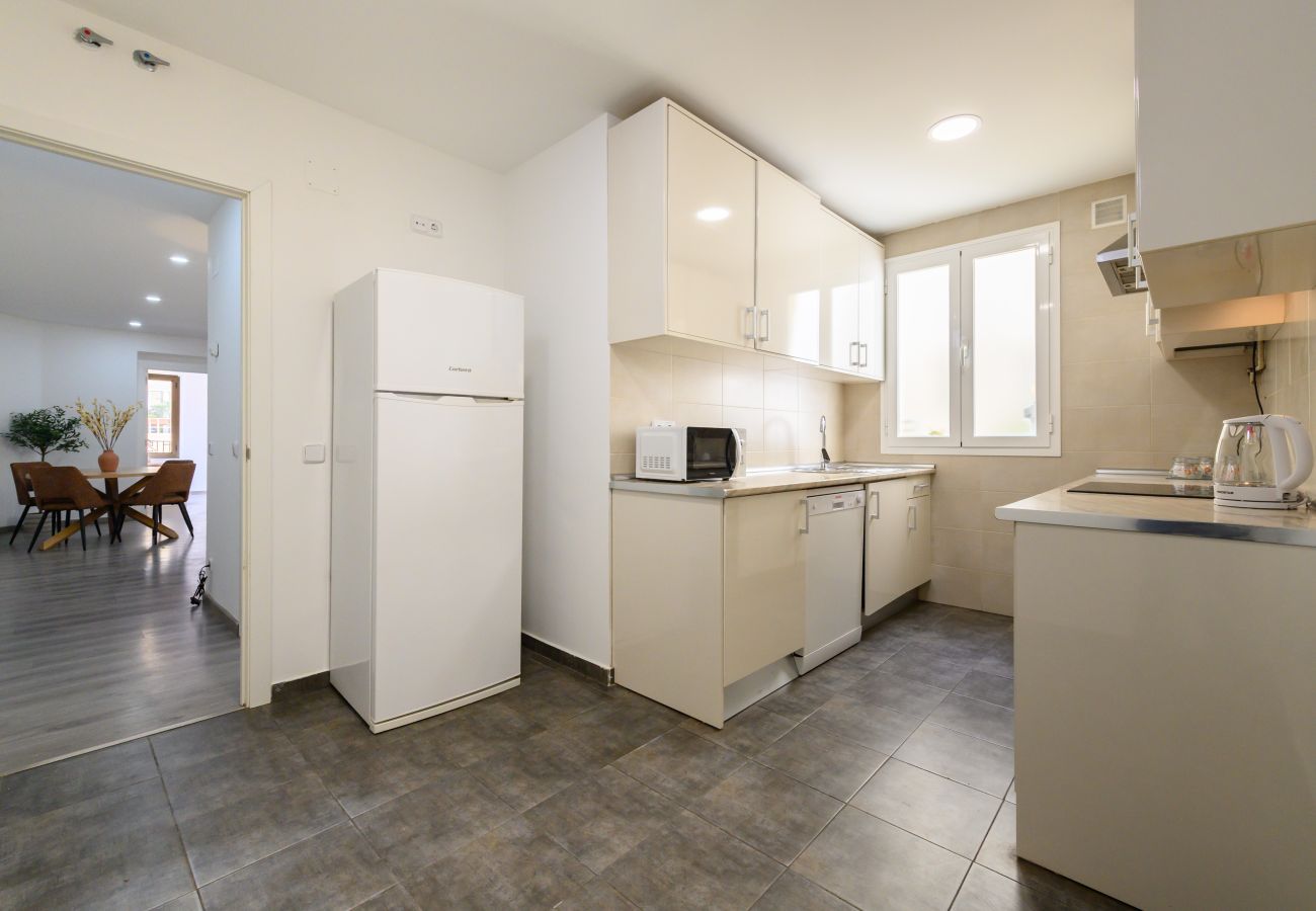 Apartment in Madrid - M (MAL91I) Amplio Piso 2 dormitorios en Chamartín
