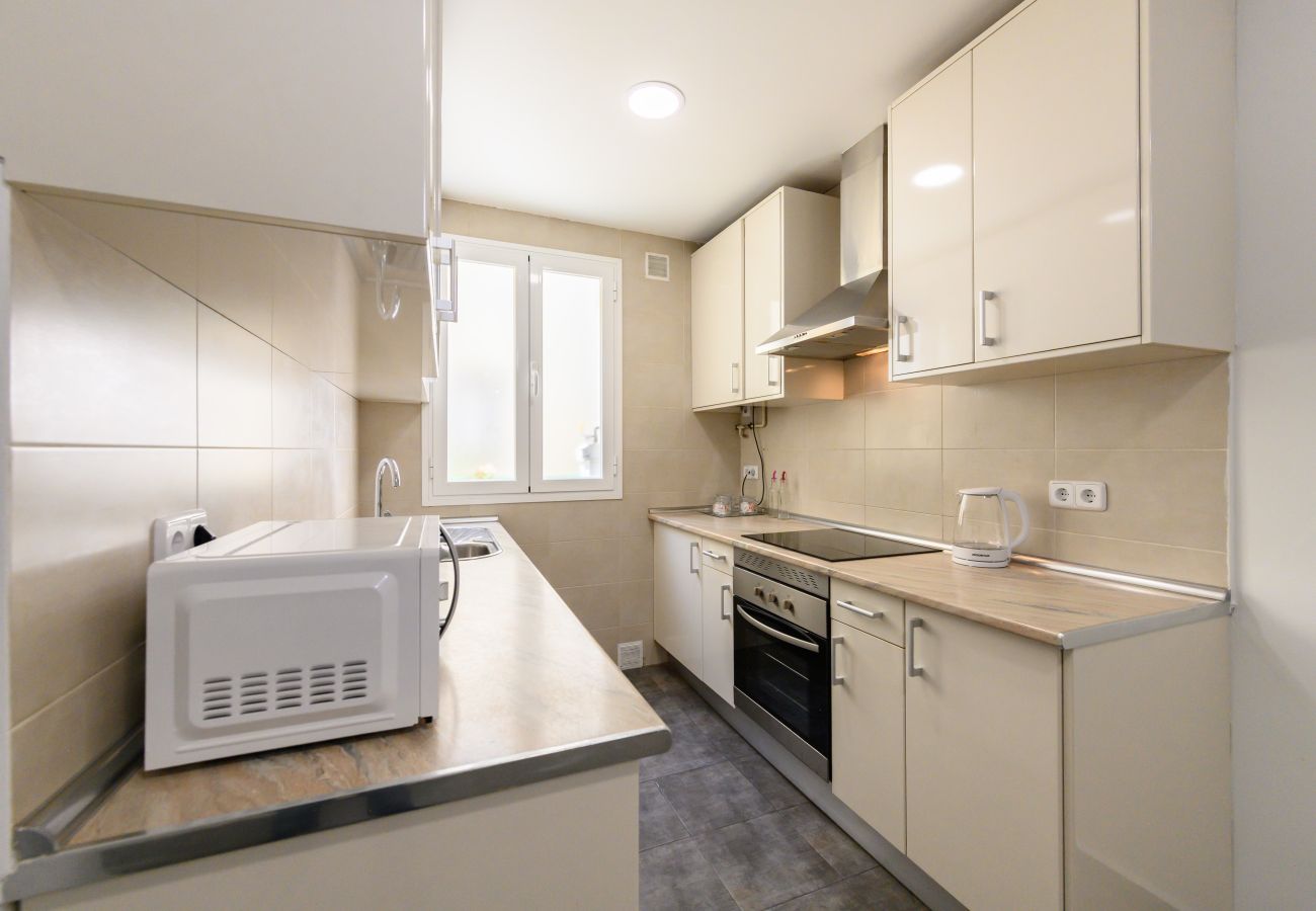Apartment in Madrid - M (MAL91I) Amplio Piso 2 dormitorios en Chamartín