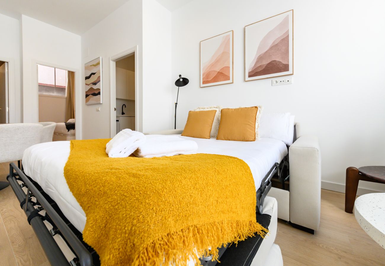 Apartment in Madrid - M (SDB1L1) Piso 1 dormitorio en Tetuán, Madrid