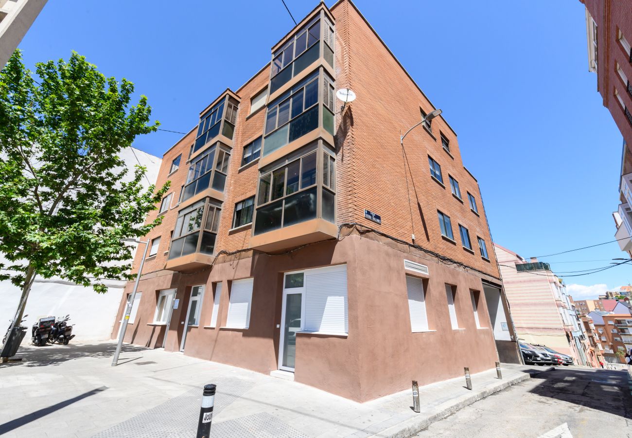 Apartment in Madrid - M (SDB1L2) Piso 1 dormitorio en Tetuán, Madrid
