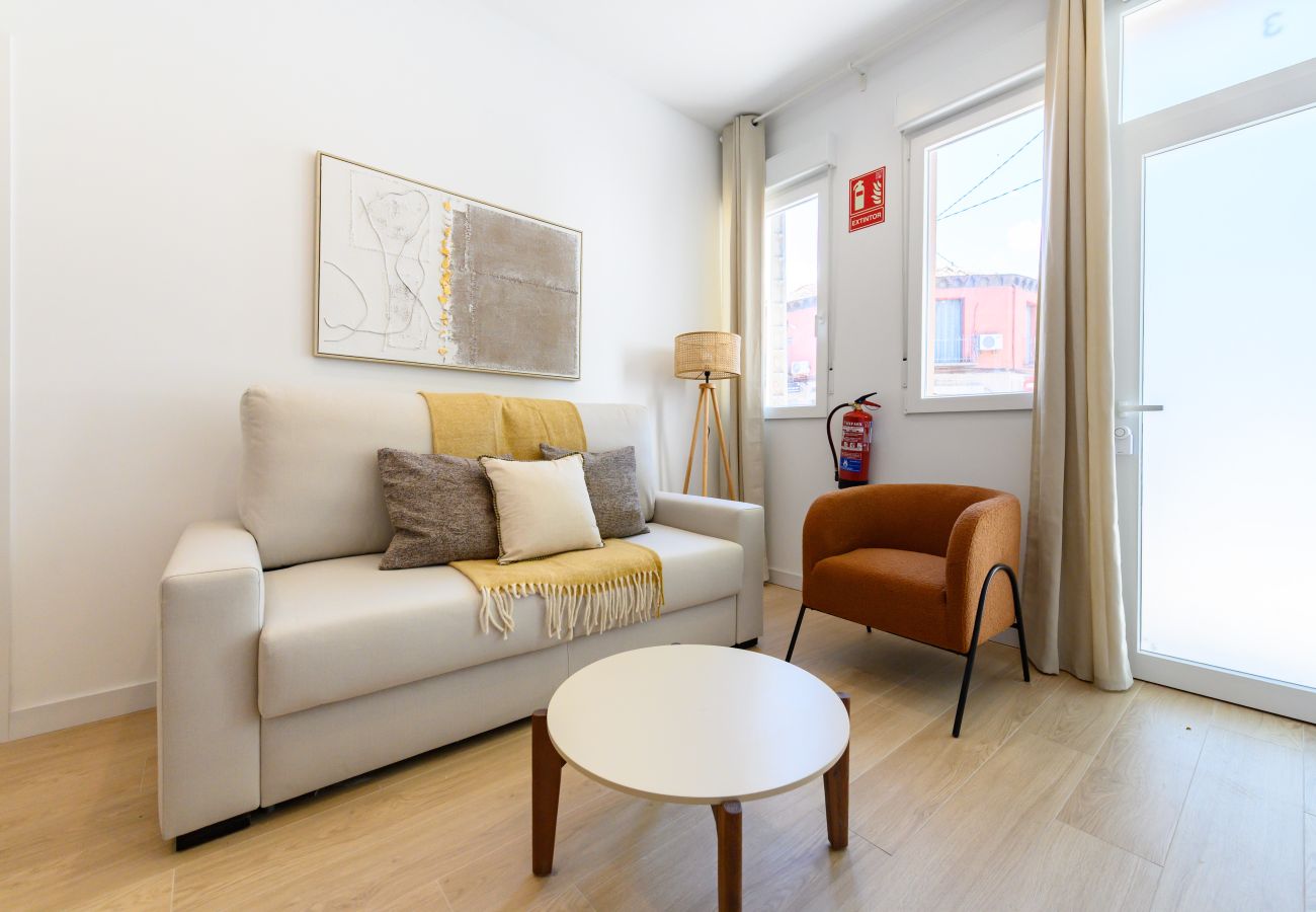 Apartment in Madrid - M (SDB1L3) Piso 1 dormitorio en Tetuán, Madrid