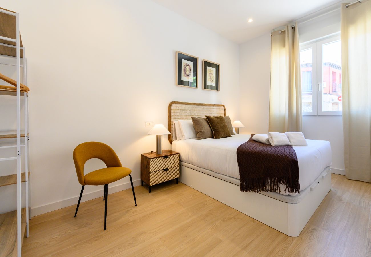 Apartment in Madrid - M (SDB1L3) Piso 1 dormitorio en Tetuán, Madrid