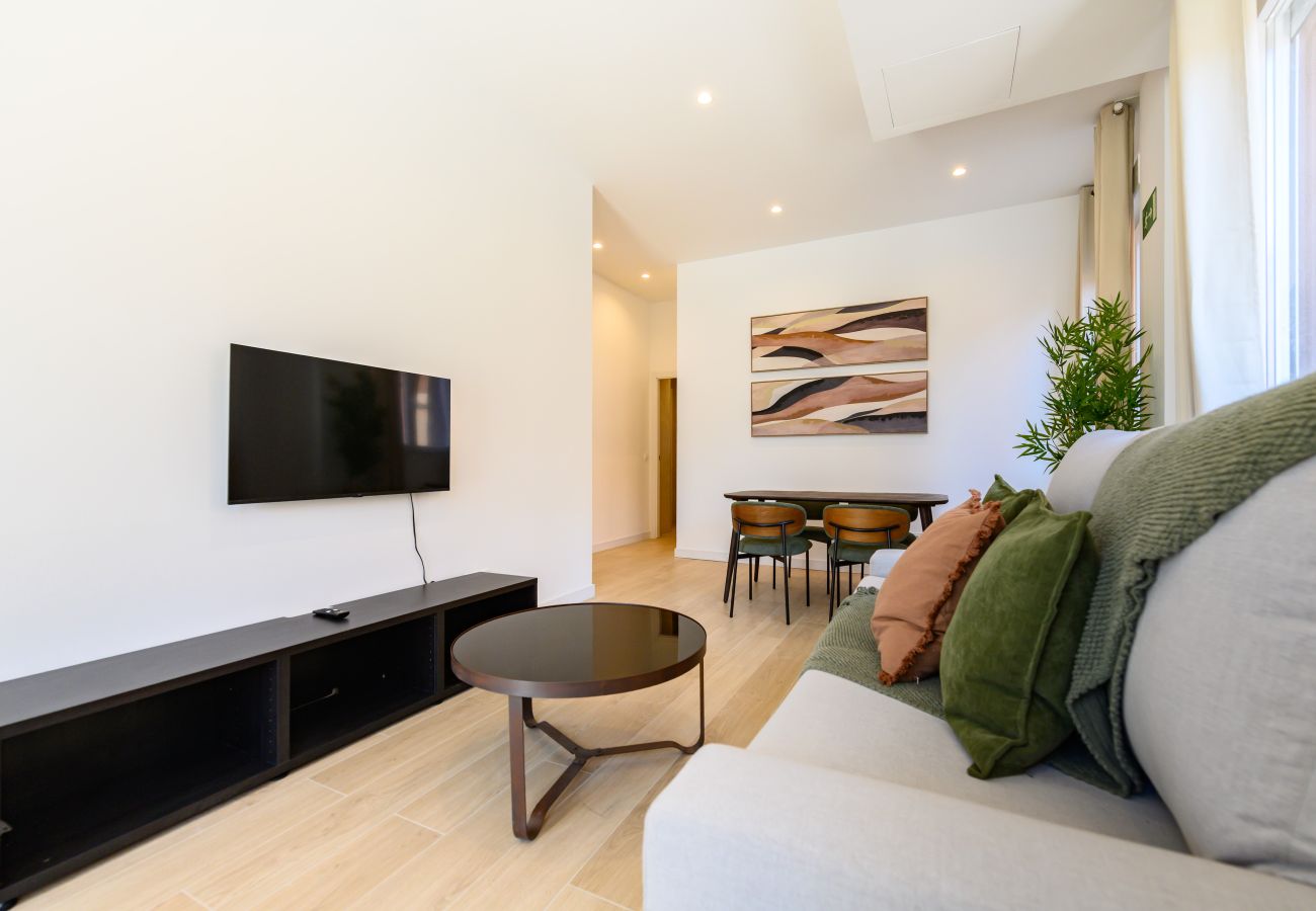 Apartment in Madrid - M (SDB1L4) Piso 1 dormitorio en Tetuán, Madrid