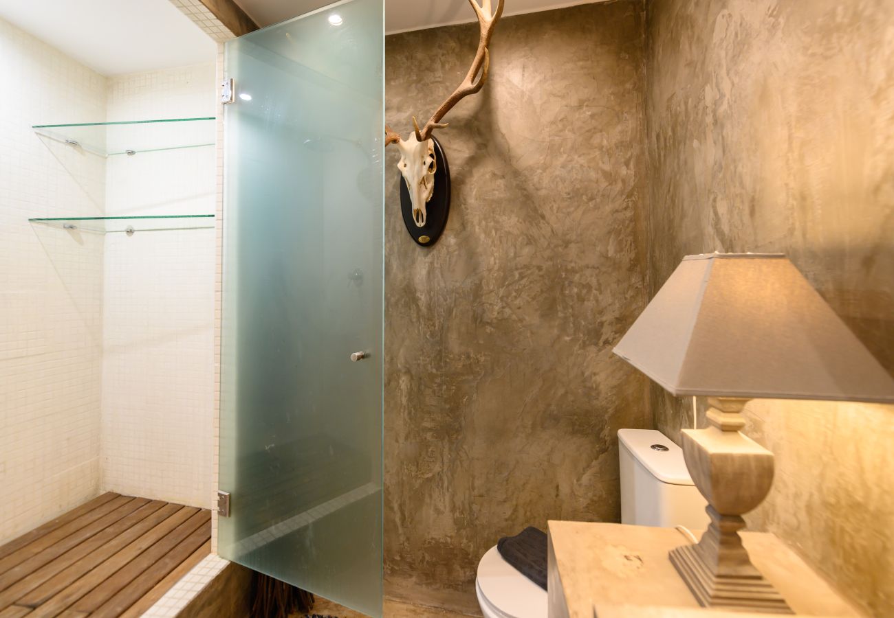Apartment in Madrid - M (ACU20) Amplio Dúplex en el Centro de Madrid
