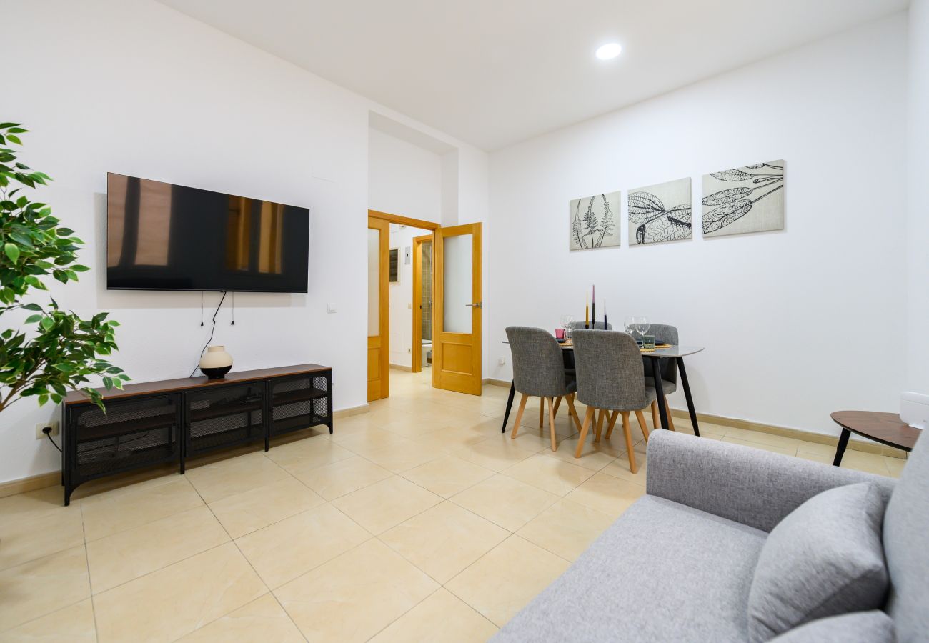 Apartment in Madrid - M (DIN132F) Piso de 2 dormitorios y 3 baños en el