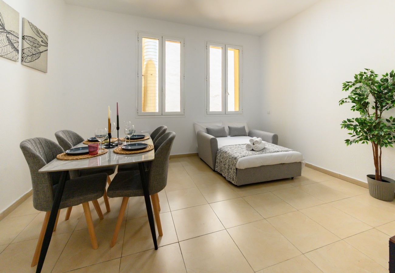 Apartment in Madrid - M (DIN132F) Piso de 2 dormitorios y 3 baños en el