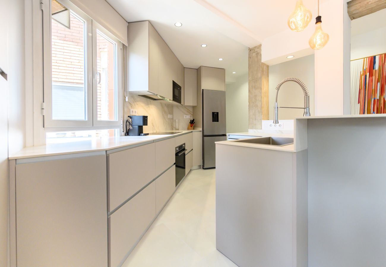 Apartment in Madrid - M (COL164B) Piso de 2 dormitorios en Chamartín