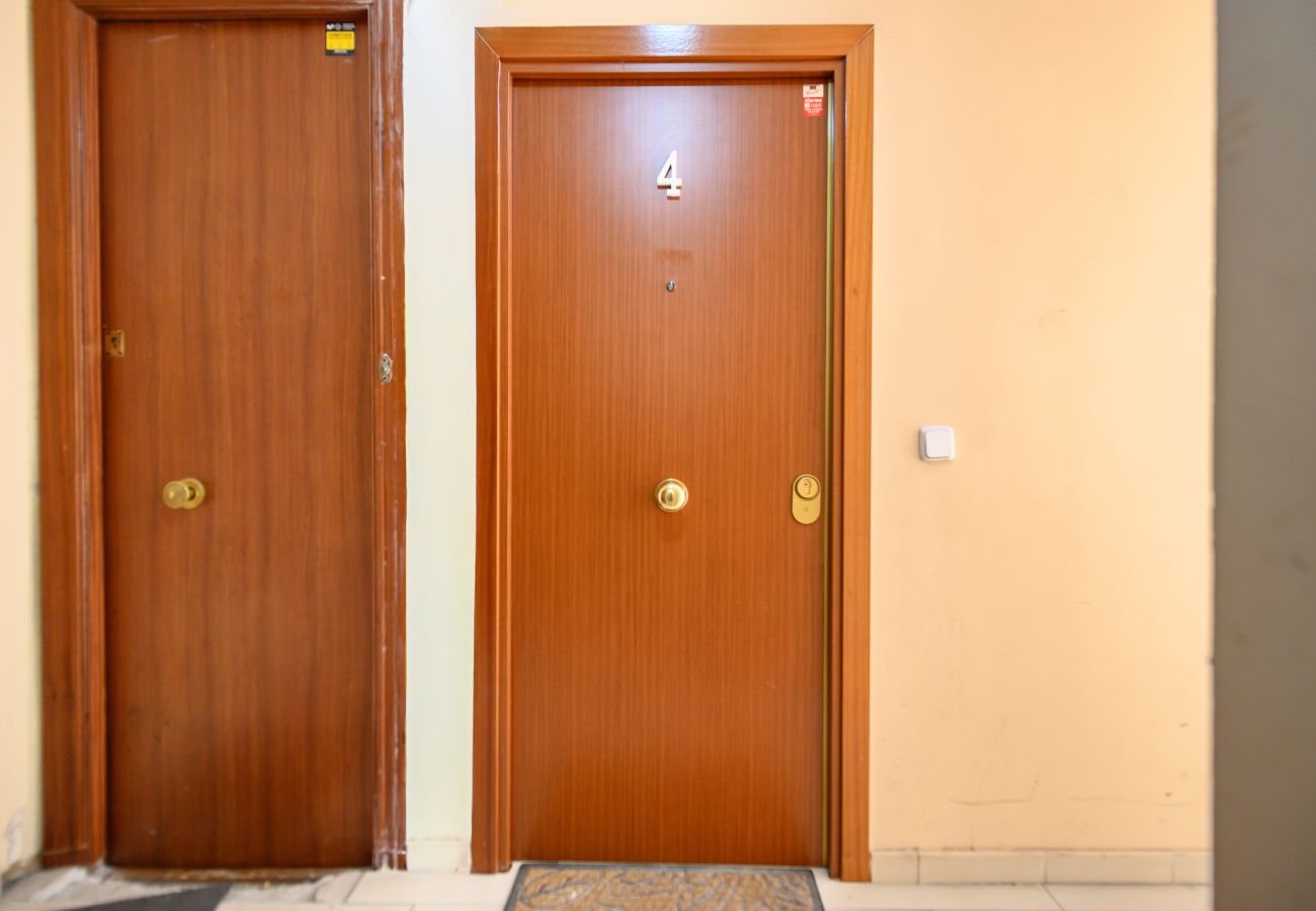 Apartment in Madrid - M (HUE634) Piso 1 dormitorio en Tetuán, Madrid
