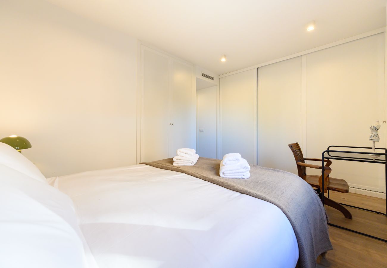Apartment in Madrid - M (ASO941B) Piso 3 dormitorios y 2 baños en Ciudad