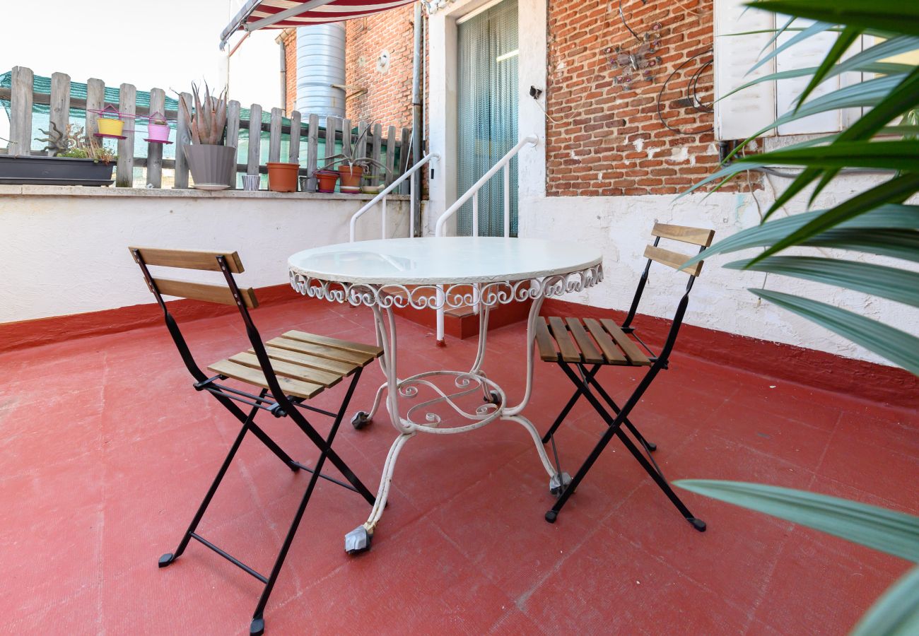 Apartment in Madrid - M (NSDV1012) Piso de 4 dormitorios en Fuencarral-E
