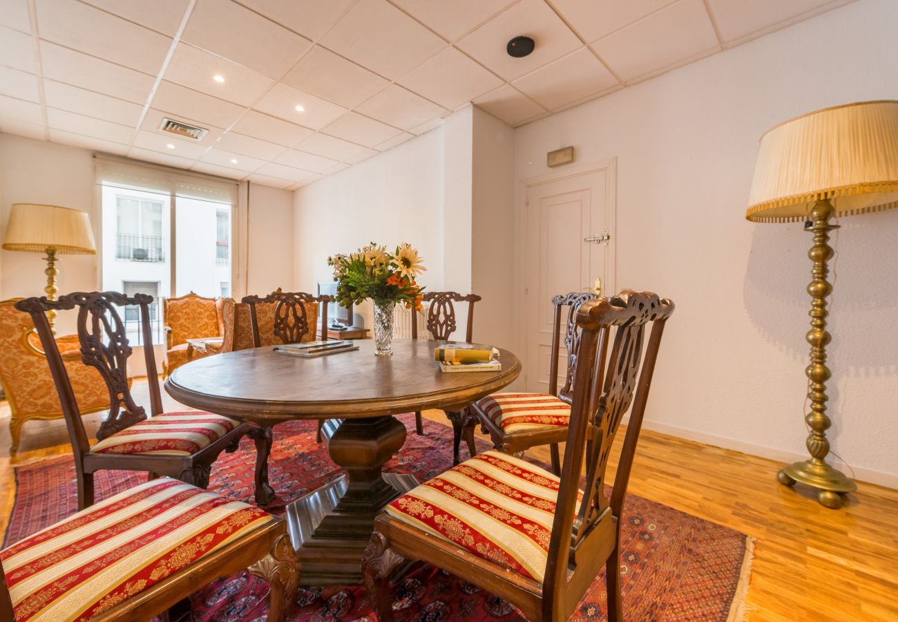 Apartment in Madrid - Luxury apartment Centro Madrid Downtown VEL55