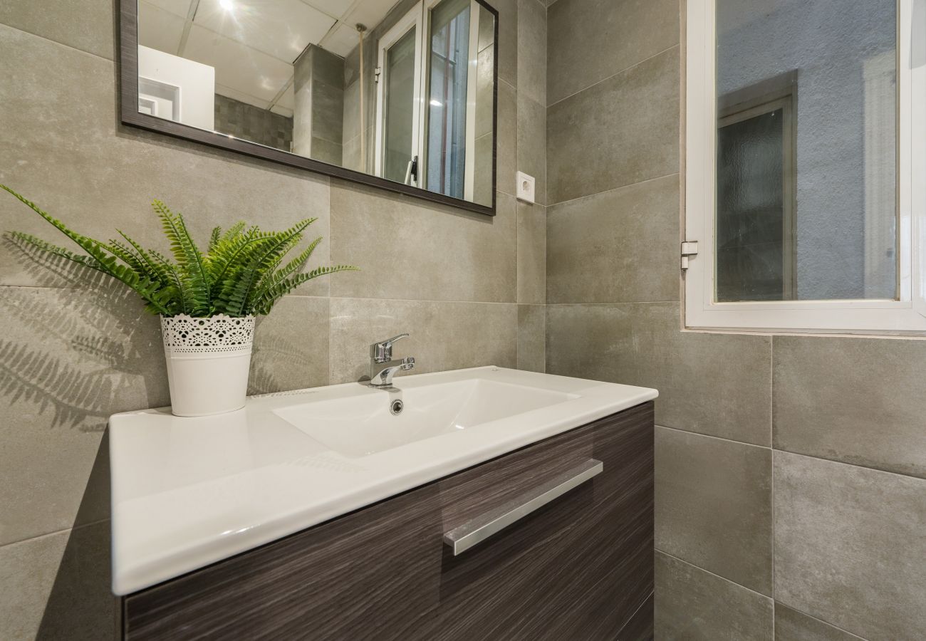 Apartment in Madrid - Luxury apartment Centro Madrid Downtown VEL55