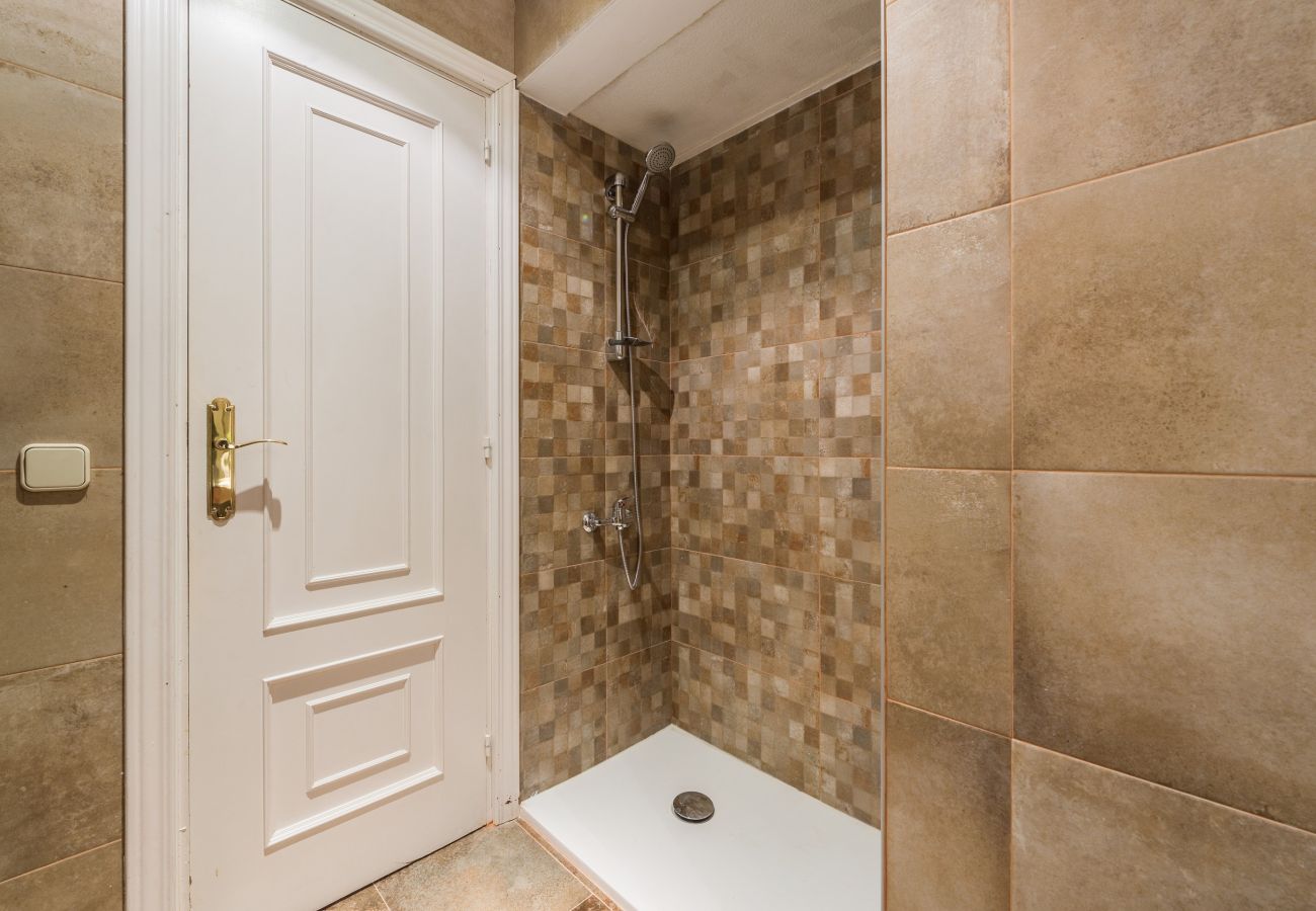 Apartment in Madrid - Luxury apartment Centro Madrid Downtown VEL55