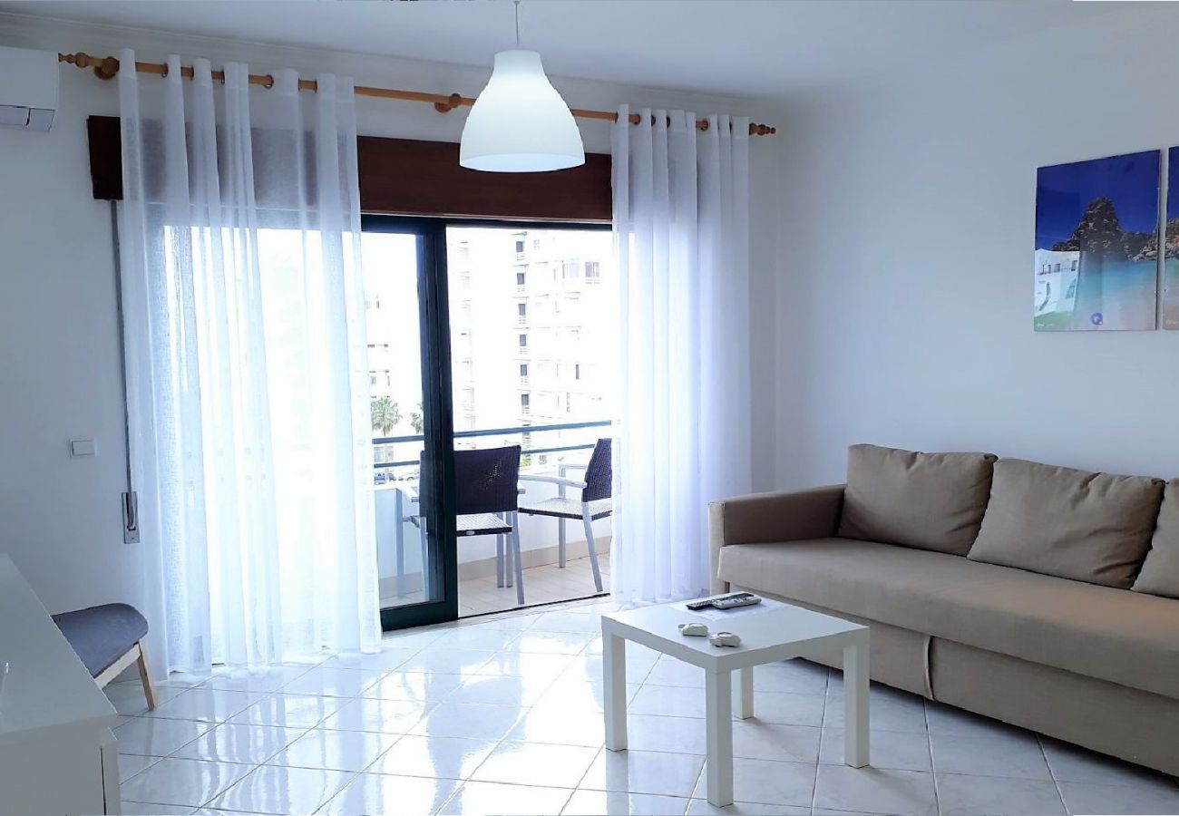 Appartement à Quarteira - Appartement avec climatisation à 200 m de la plage