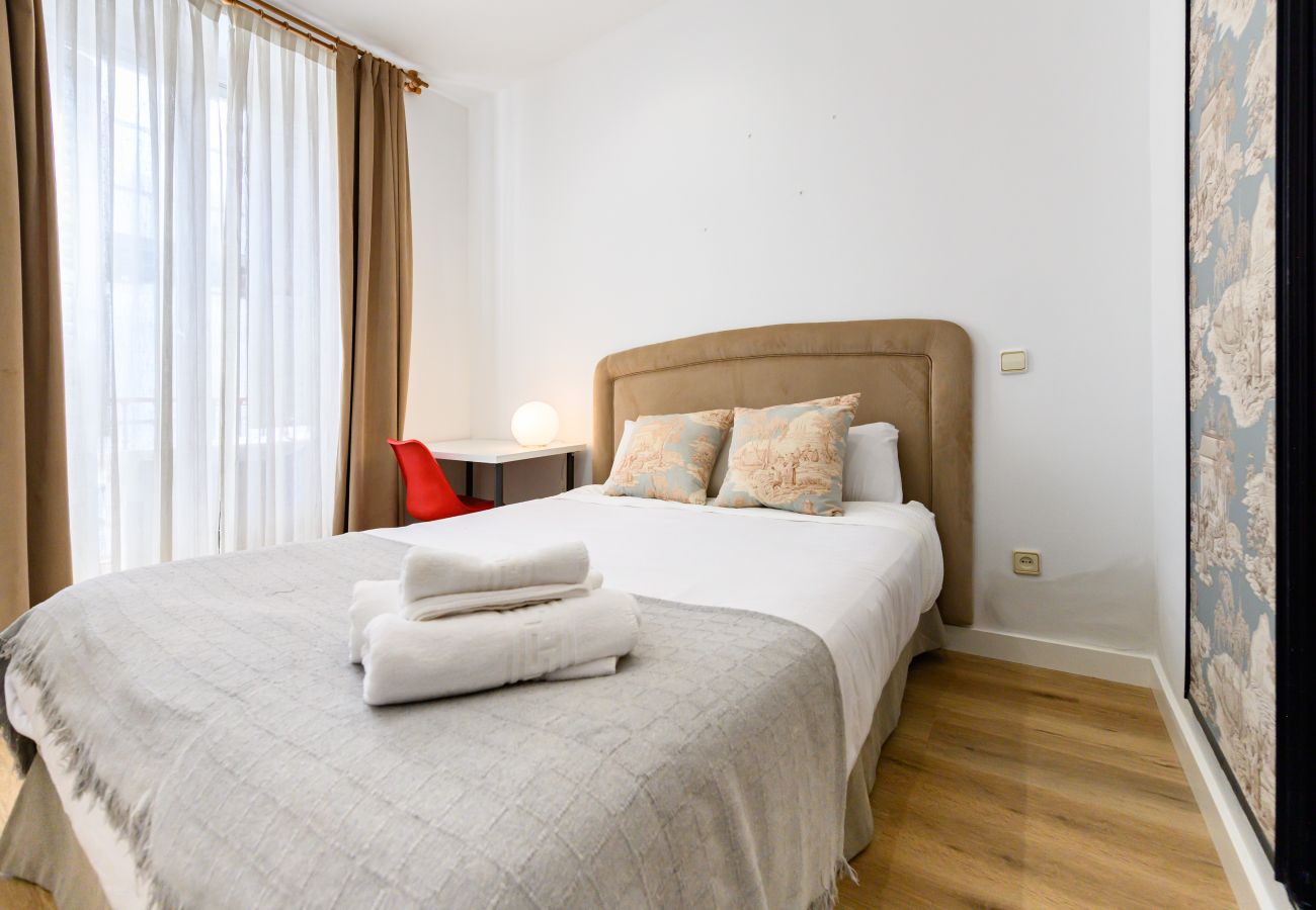 Appartement à Madrid - M (DLM73) Downtown Madrid centro Cibeles
