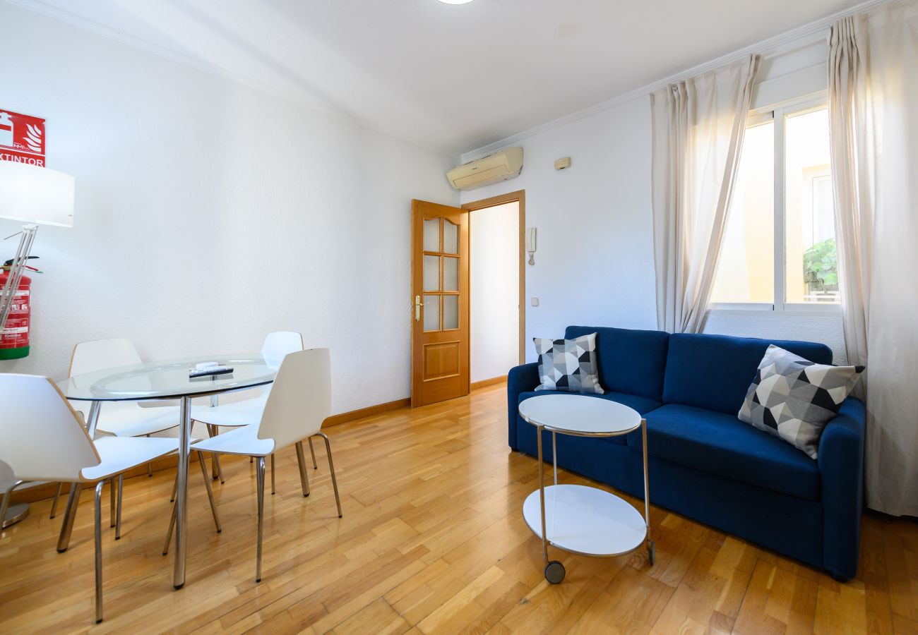 Appartement à Madrid - M (DFO214) Apartamento en el Museo Reina Sofía - A
