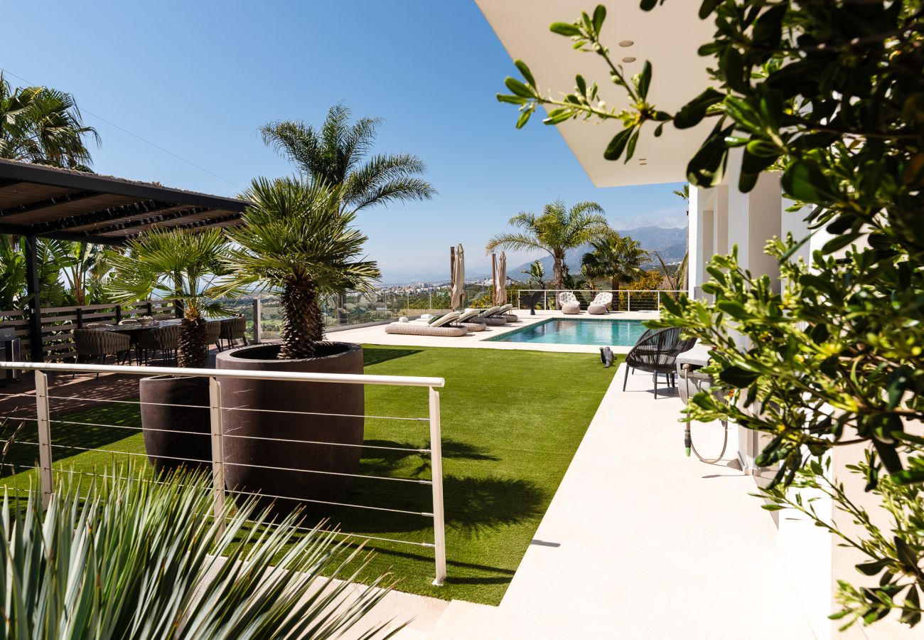 Villa à Marbella - Absolute high end villa with pool & Jacuzzi*