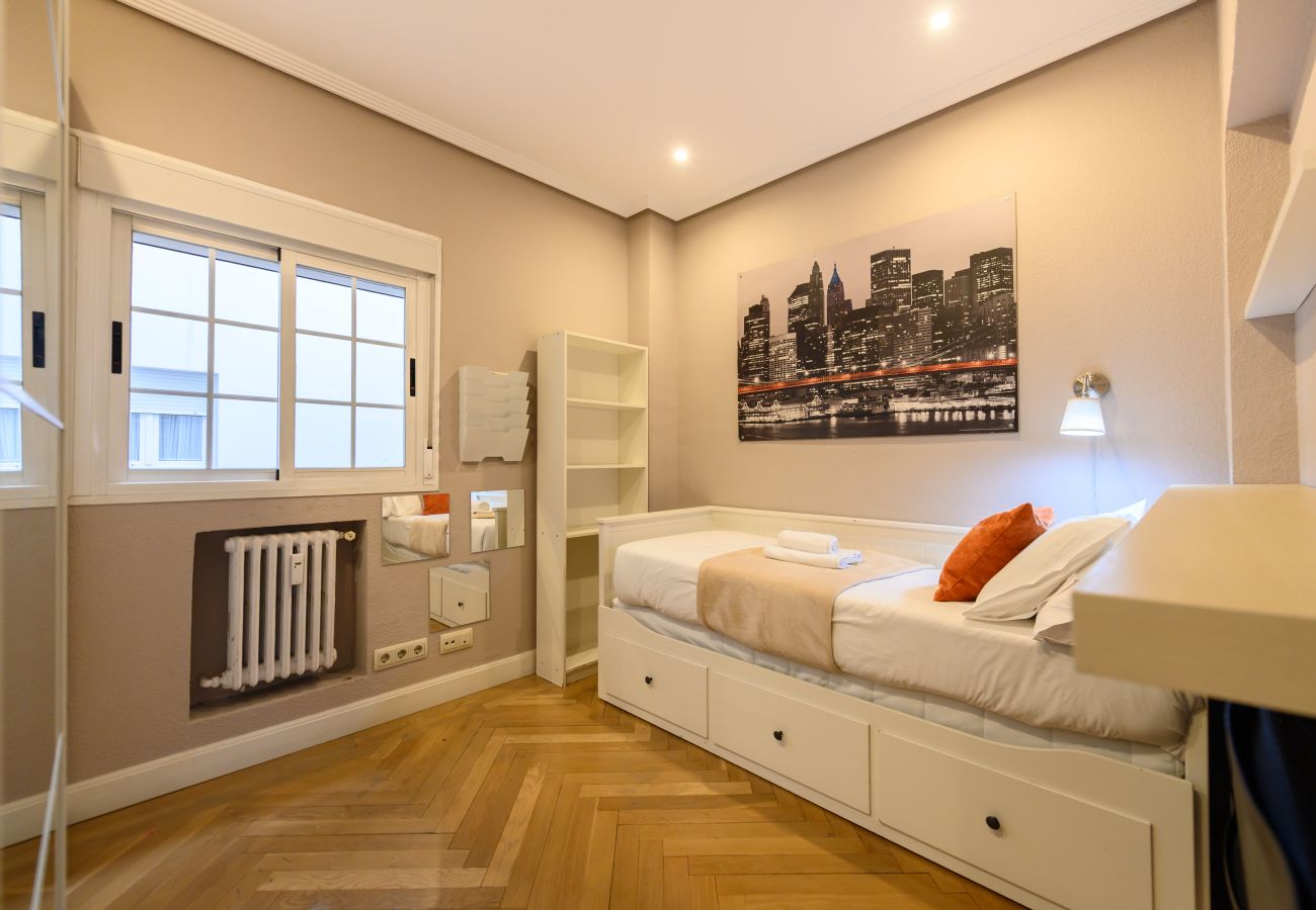 Appartement à Madrid - M (AAM242) Bº Salamanca-Guindalera