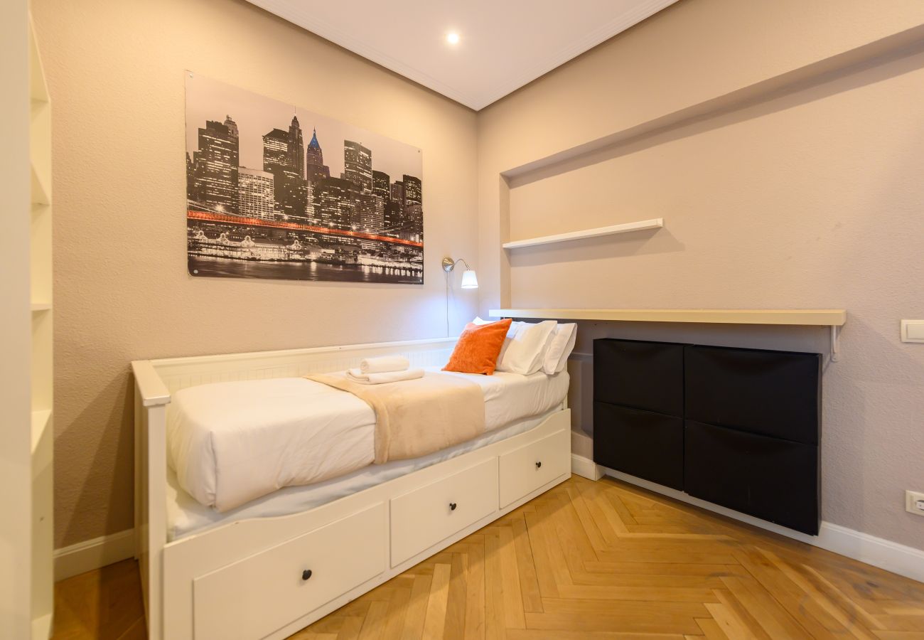 Appartement à Madrid - M (AAM242) Bº Salamanca-Guindalera