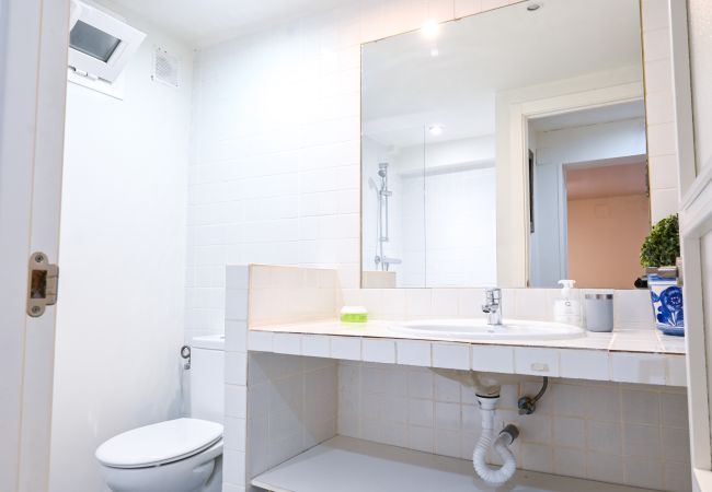 Appartement à Madrid - M (AAXIII830) Apartamento con jardín Hispanoaméric Appartement à Madrid - M (AAXIII830) Apartamento con jardín Hispanoaméric