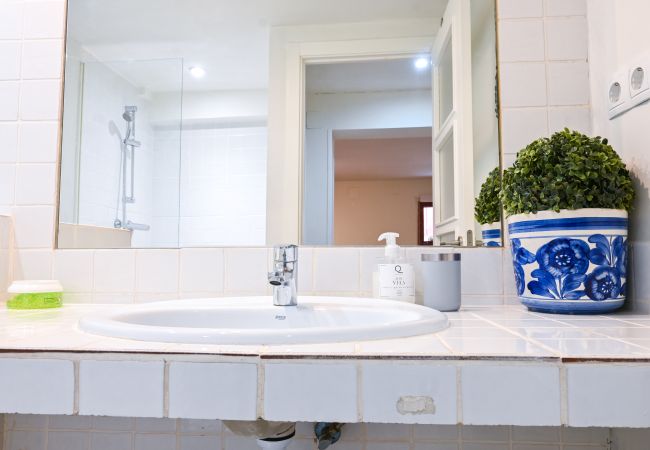 Appartement à Madrid - M (AAXIII830) Apartamento con jardín Hispanoaméric Appartement à Madrid - M (AAXIII830) Apartamento con jardín Hispanoaméric