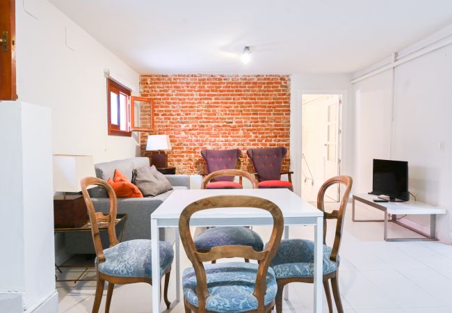 Appartement à Madrid - M (AAXIII830) Apartamento con jardín Hispanoaméric Appartement à Madrid - M (AAXIII830) Apartamento con jardín Hispanoaméric