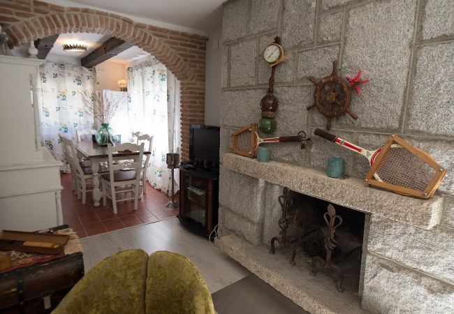 Chalet à Manzanares el Real - M (PON351) CHALET SIERRA GUADARRAMA - LA PONDEROSA Chalet à Manzanares el Real - M (PON351) CHALET SIERRA GUADARRAMA - LA PONDEROSA