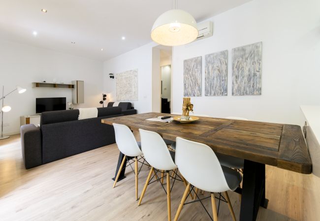 Appartement à Madrid - M (PRE103C) Apto. de diseño Puerta del Sol 9 Appartement à Madrid - M (PRE103C) Apto. de diseño Puerta del Sol 9