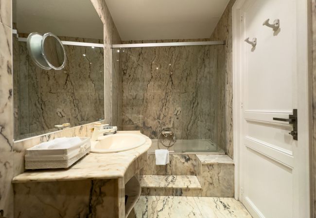 Appartement à Barcelona - PASSEIG DE GRACIA, with large terrace Appartement à Barcelona - PASSEIG DE GRACIA, with large terrace